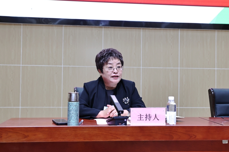 主持人沈良杰 (2) 主持人沈良杰 (2)