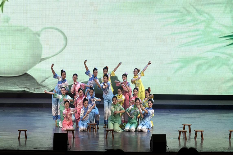 图片2 图片2