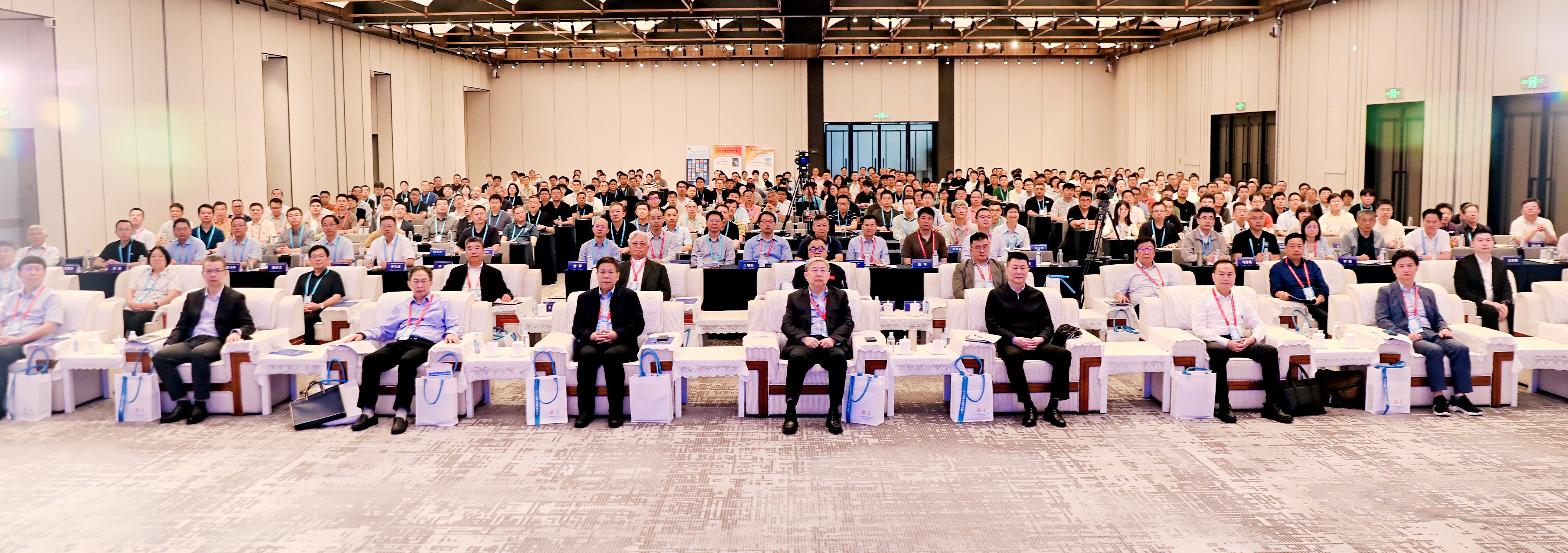 微信图片_20250516142720 微信图片_20250516142720