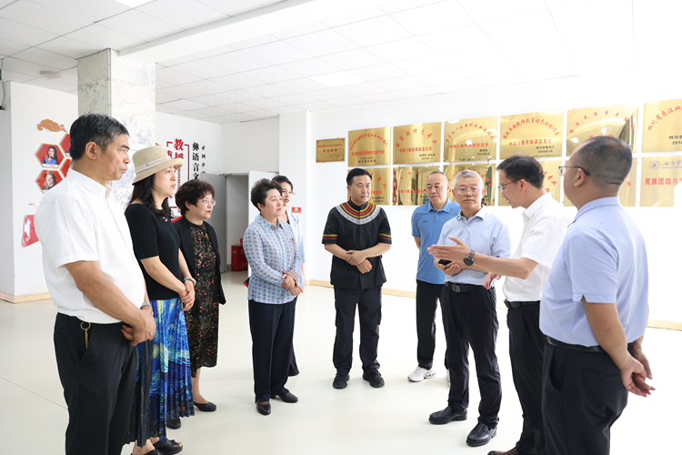 图片4 图片4