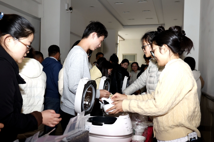 黑米品鉴 (2) 黑米品鉴 (2)