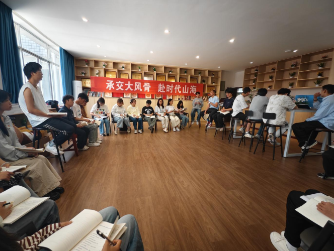 图片1 图片1